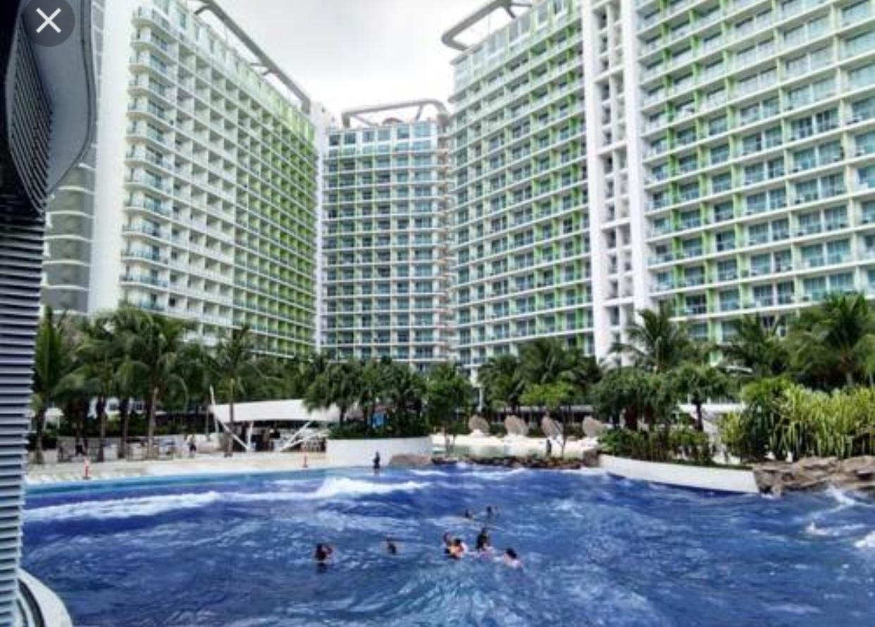 Azure Urban Resort residencias Manila Exterior foto